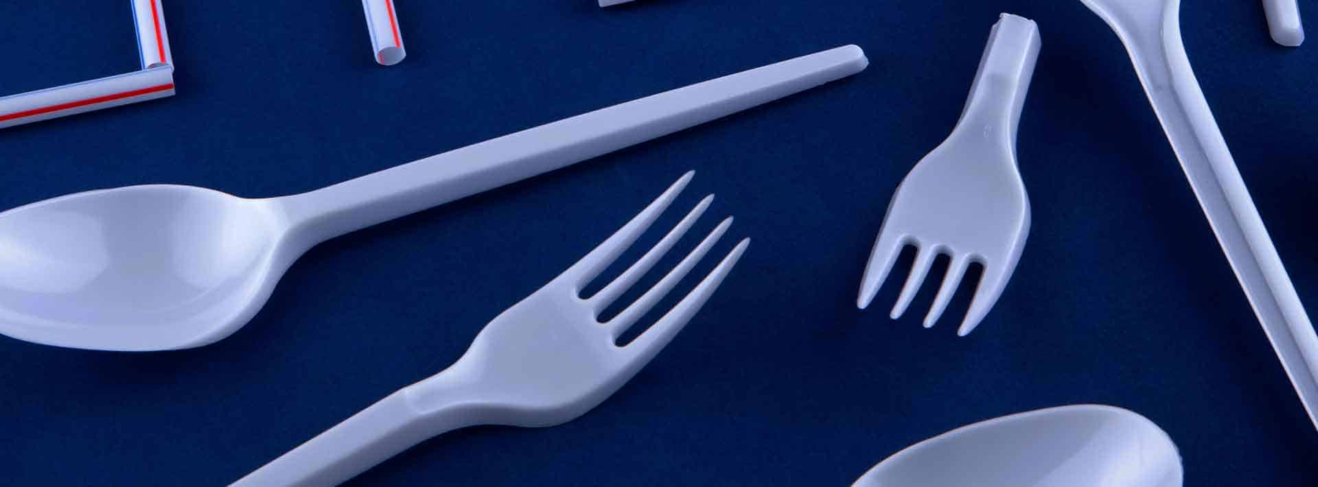 Choose Alternatives to Single-Use Plastic Cutlery