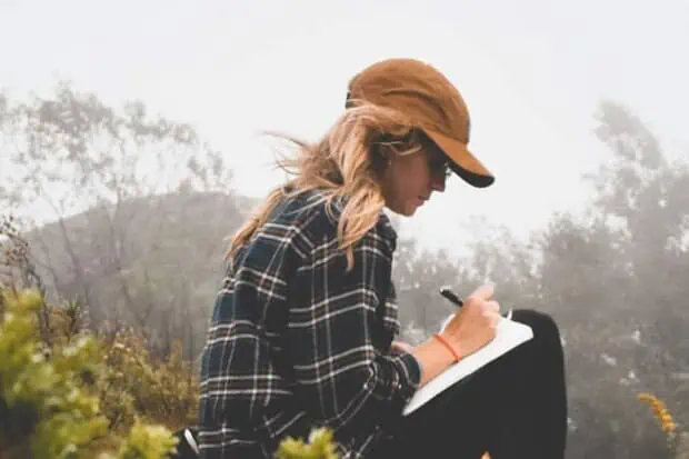 24 Mindfulness Journal Prompts To Get You Started