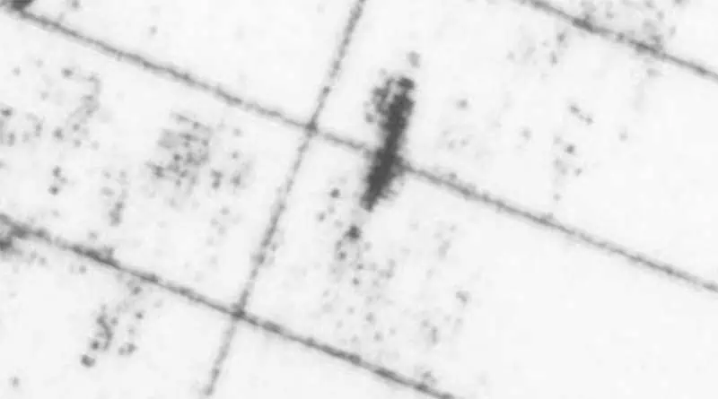 Sonar image of the Titanic at Target 9 